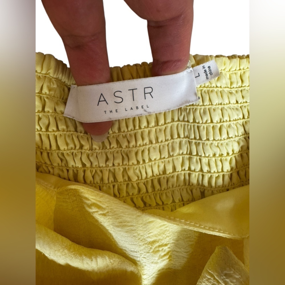 Astr Romano Bohemian Yellow Midi Dress with Puff Sleeves Size Large - Picture 13 of 15